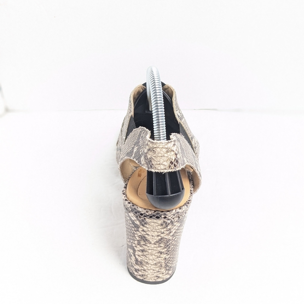 Corso Como leather heeled sandals - Picture 9 of 16
